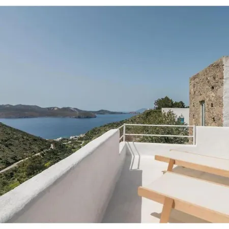 Sunset On Tripiti Apartment Adamantas  Exterior photo